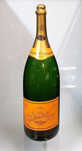 Veuve clicquot champagner l - veuve,