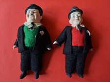 2 Porzellanpuppen "Dick &