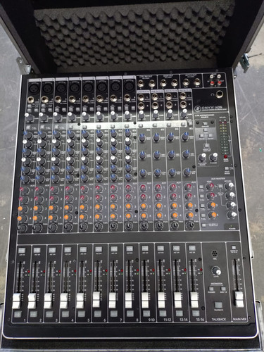 Mackie onyx 1620i - ,, analoger