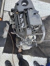 Toyota Yaris Komplett Motor
