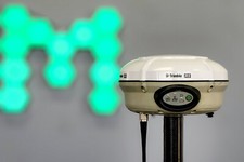 Trimble R8 Model 4 GPS GNSS