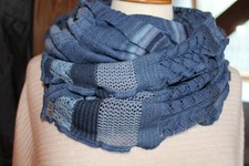 INVERO Loop Zita;  Blau Töne