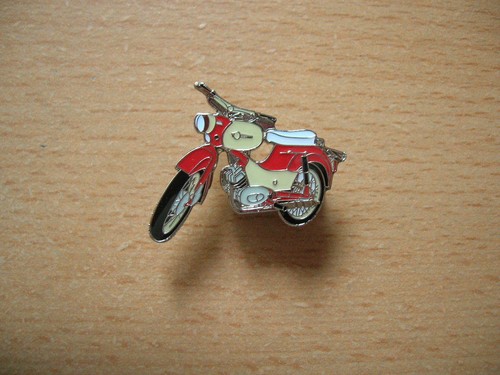 Pin anstecker simson spatz rot - anstecker,