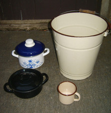 altes Emaille Konvolut Deko Garten Pflanzkübel