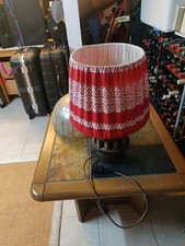 Beistelltisch Rustikal mit Kacheln Plus Tischlampe Braun