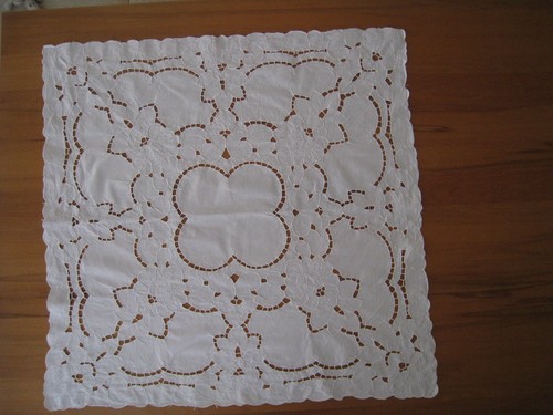 Mitteldecke lochstickerei - -,