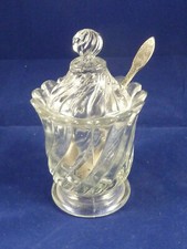 Senftopf mit Deckel und