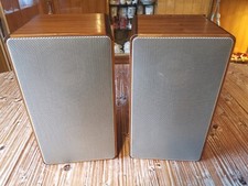 Universum Quelle - Hi-Fi-Hochleistungs-Lautsprecherbox 03674