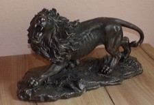 Skulptur Großer Brüllende
