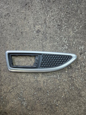 Einfassung Blende Blinker rechts original Opel Corsa D OPC 13250945 ´