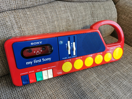 First sony kassetten - first,