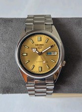 Seiko 5 Sports Goldfarbenes