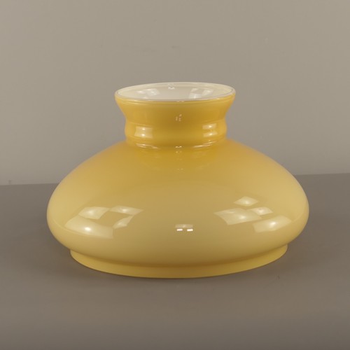 Gelber alter überfangglas - gelber,