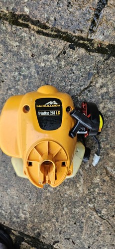 Mcculloch trim mac 250 - 250,