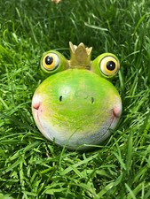 Frosch, Froschkönig 10 cm hoch, Garten, Deko, Teich, Kübel, Blumen, Krone, NEU