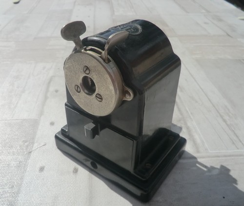 Bleistiftspitzer spitzmaschine - bleistiftspitzer,