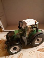 Siku Modell 3285 Fendt 724