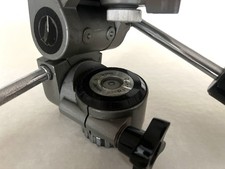 Velbon 3 Wege Stativkopf