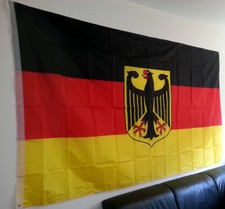 Deutschland Flagge mit Adler