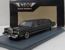 Lincoln Town Car Formal