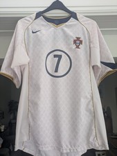 Portugal Away Shirt 2004 -