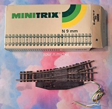 1 el Weiche mit leitendem Herzstück 4936 Gleise SpurN Minitrix GEPRÜFT MIT OVP