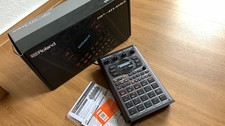 Roland SP-404MKII Sampler,  Sequencer, Effektunit
