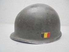 Stahlhelm Belgien Glocke Mit Abzeichen  Ungereinigter Fundzustand
