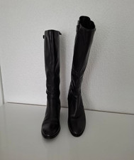 Neuwertige Leder Stiefel in