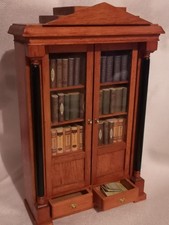 Mini Mundus Bücherschrank