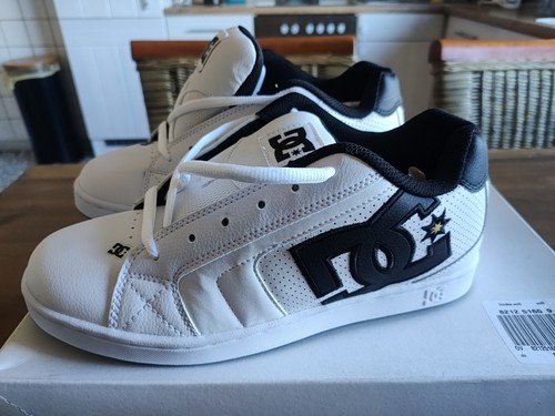 Shoes - dc,