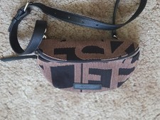 LIEBESKIND BERLIN  Gürteltasche-wie neu!