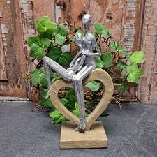 Skulptur "Paar auf Herz" von