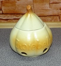 Zwiebeltopf aus keramik mit - aus,