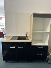 Teeküche ohne Elektrogeräte