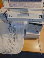 Pfaff Creative 1473 CD Nähmaschine Dual Feed Stickerei 177 Leder