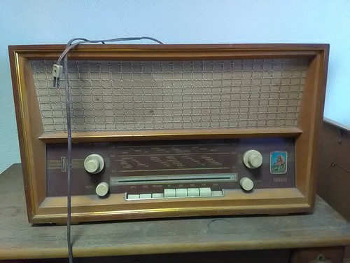 Dachbodenfund röhrenradio - dachbodenfund,