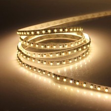 LED Beleuchtung warmweiß