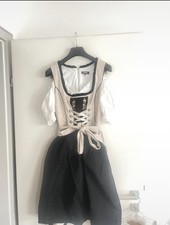 Designers Landhaus Dirndl