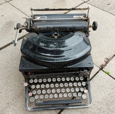 Continental Schreibmaschine