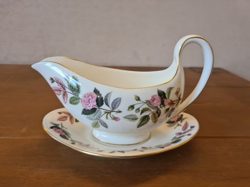 Wedgwood bone china hathaway - wedgwood,