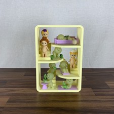 Display Regal Vitrine