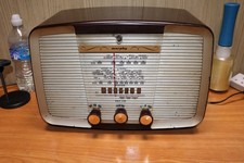 Murphy A372 Compact Bakelit UKW Ventilradio 1957 ungetestet