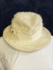 schicker Damenhut  creme