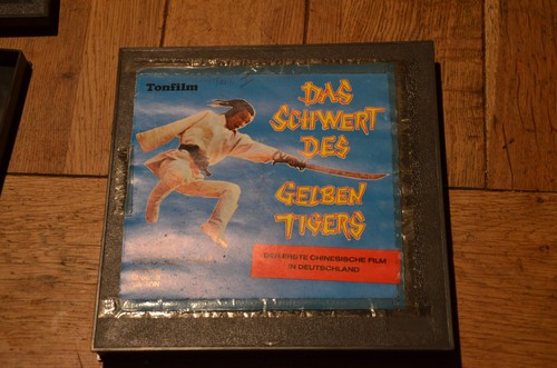 Super film das schwert - "das, des