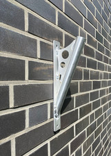 Fahnenstangen-Halterung -