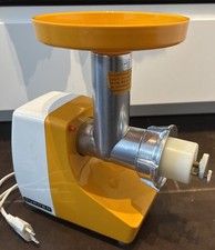 Jupiter 861 Motorblock mit LUBA Getreidemühle Kornmühle Kruska orange 70s 70er