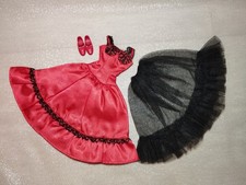 Barbie-Karina Puppen Kleidung