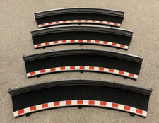 Scalextric Sport schwarz rot/weiß Bordüren & Schranken - 12 verfügbar1