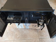 19" Rackserver kurz. Gehäuse - Details siehe Beschreibung - Sofort Einsatzbereit